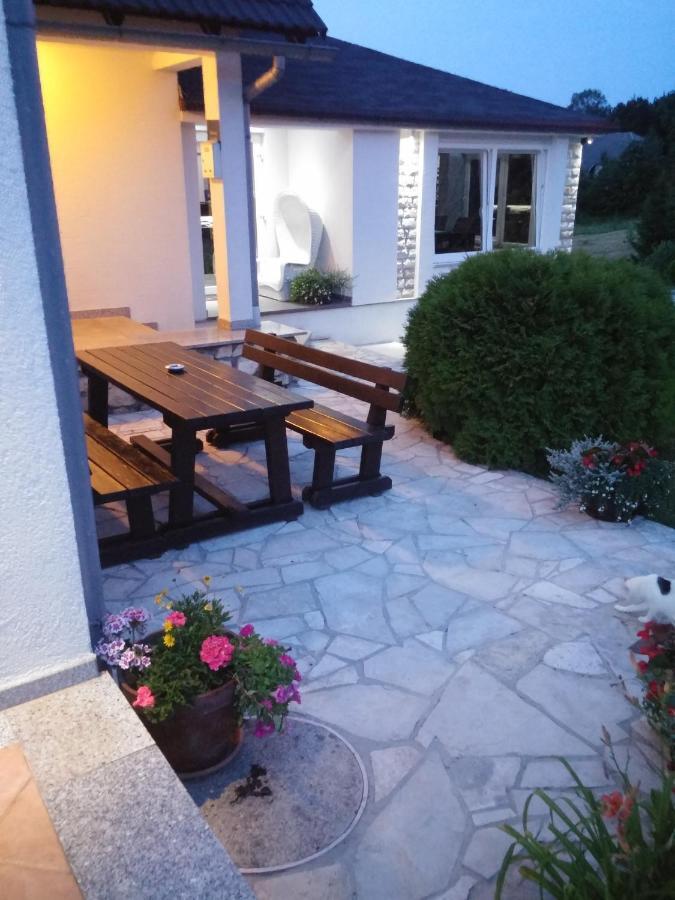 Bed and Breakfast House Biba & Leona Rastovača Exterior foto